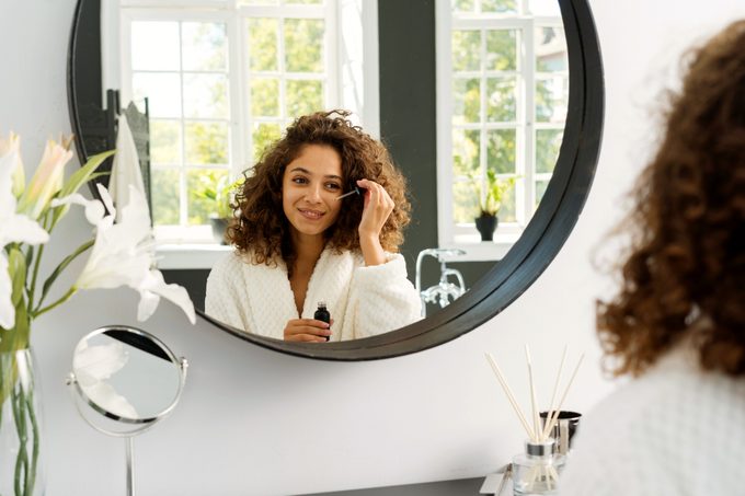 Applying Your Skin Care Products: The Right—and Wrong—Way | Health Scoops